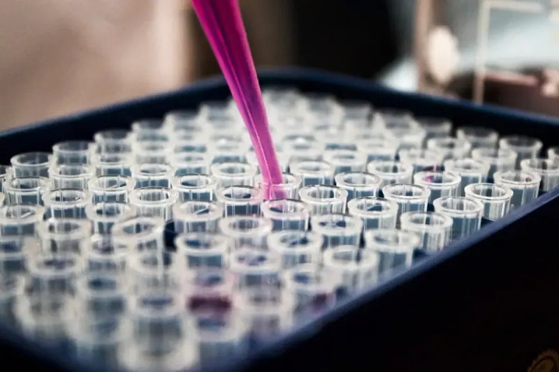 Life Sciences & Laboratory